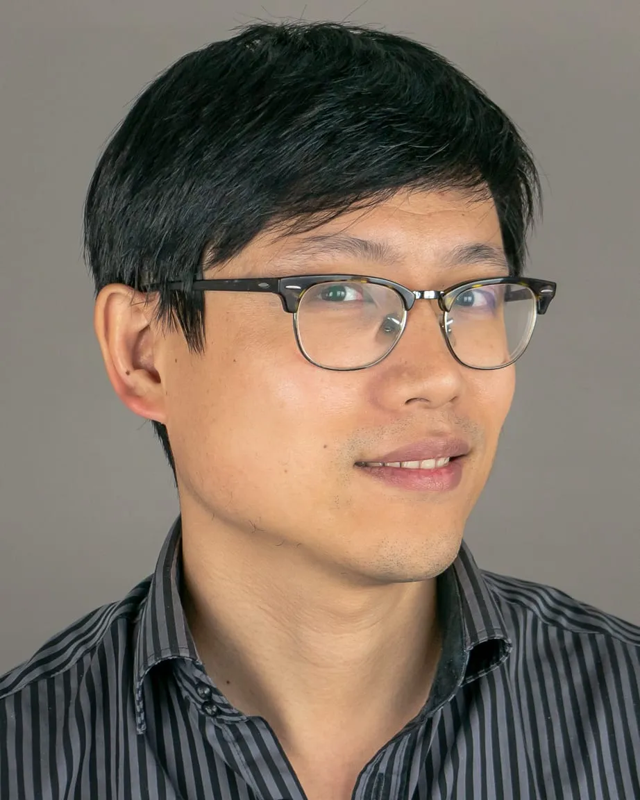 Portrait of Yunsong Mao